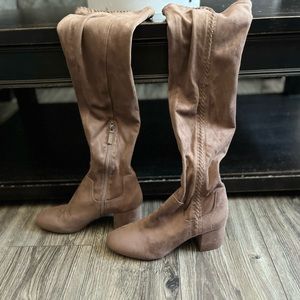 Super soft light brown over the knee chunky heel boots